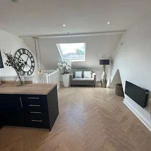 2 Bedrooms - Near City Centre Cardiff