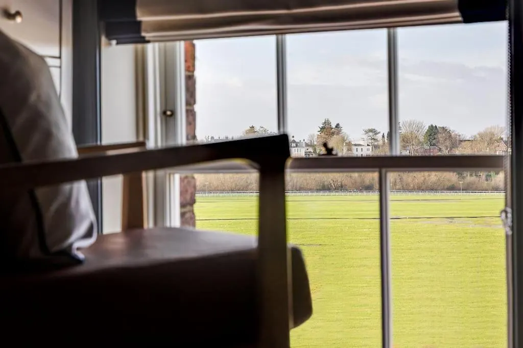 Entire House, Private Parking, Great Views, Dog Friendly Villa Chester Holiday home